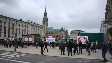 Treckerdemo am Jungfernstieg